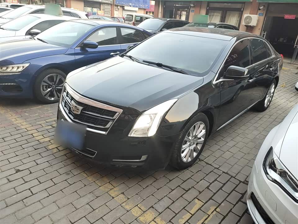 Cadillac XTS