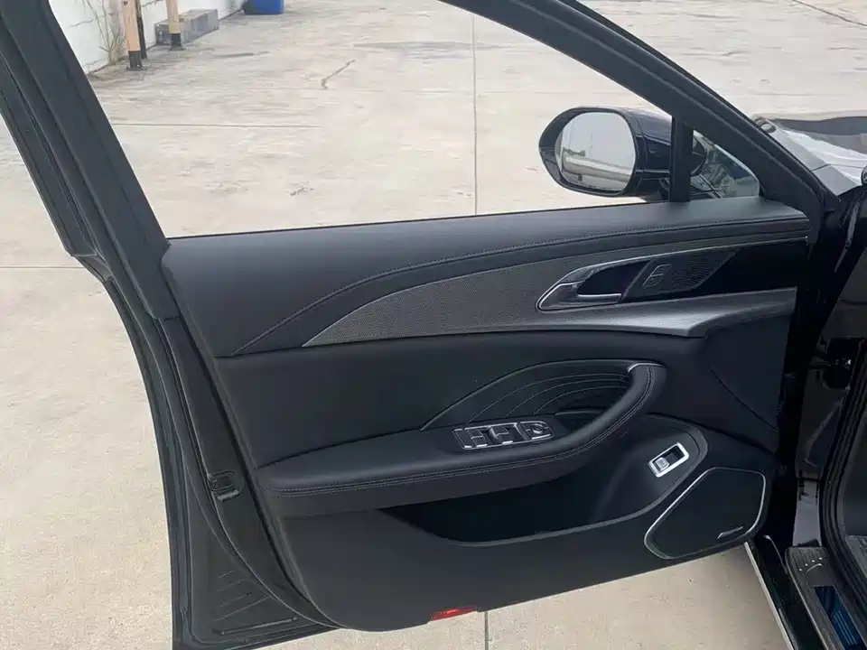 Hongqi H5 Hongqi H5