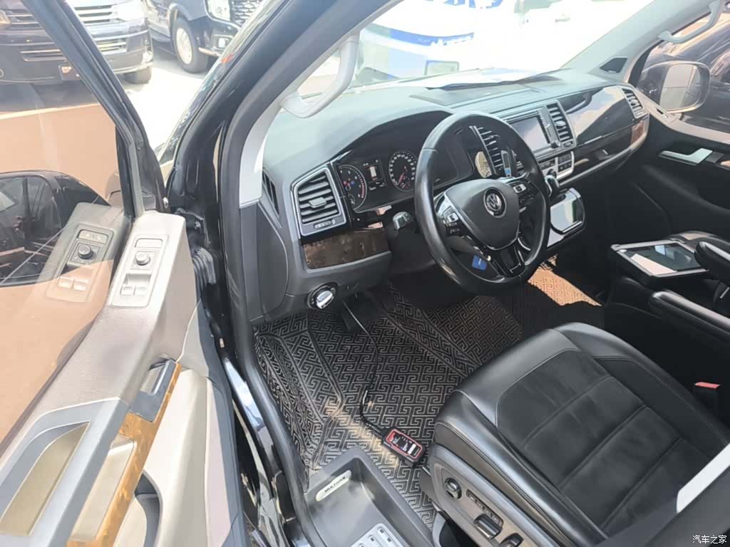 Volkswagen 7, 2018 16