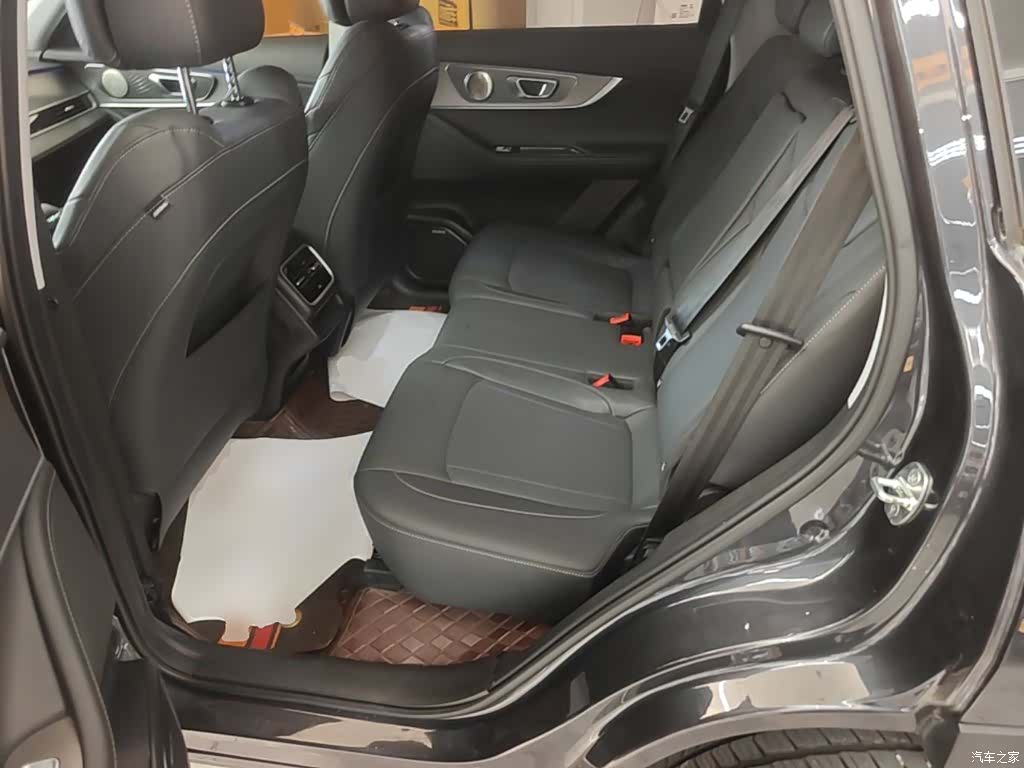 Chery Tiggo 8, 2024 17