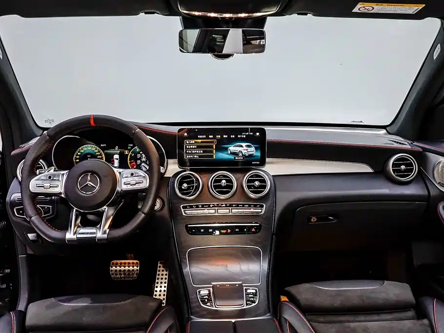 Mercedes-Benz GLC AMG