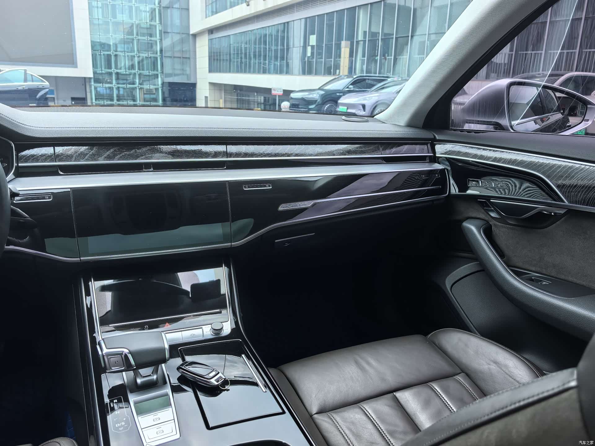 Audi A8L, 2019 7