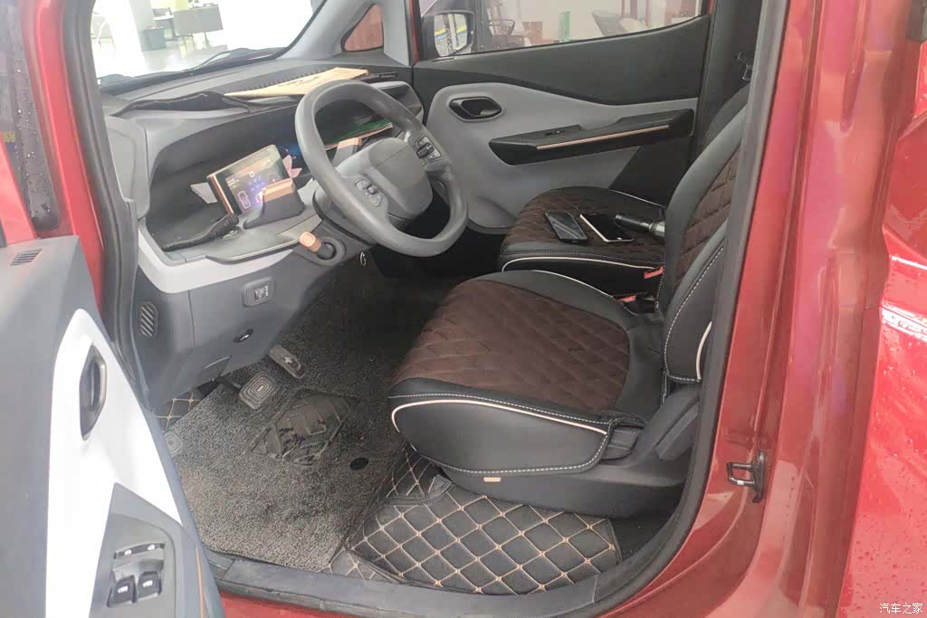 Wuling E200, 2020 9