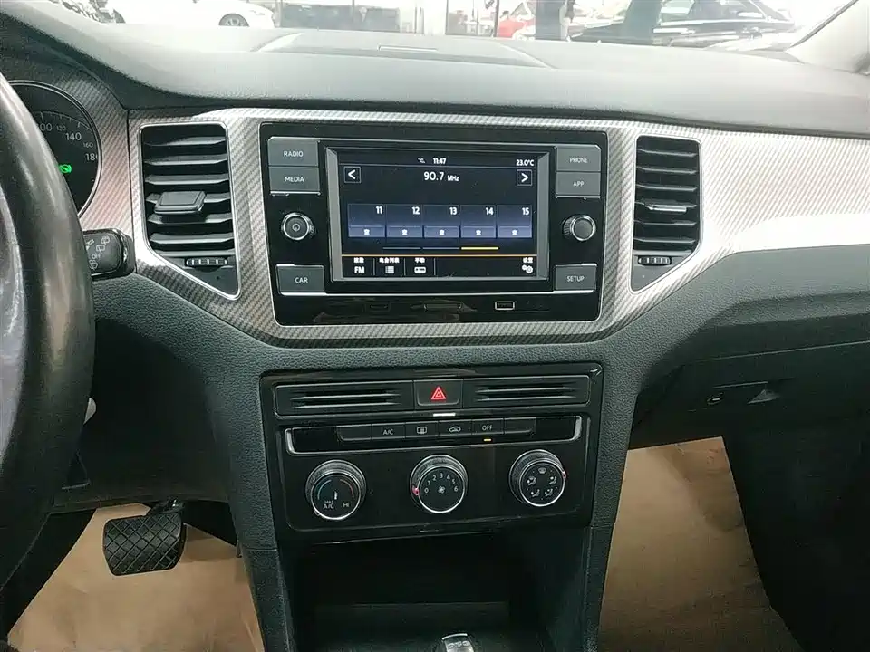 Volkswagen Golf*Jiayu