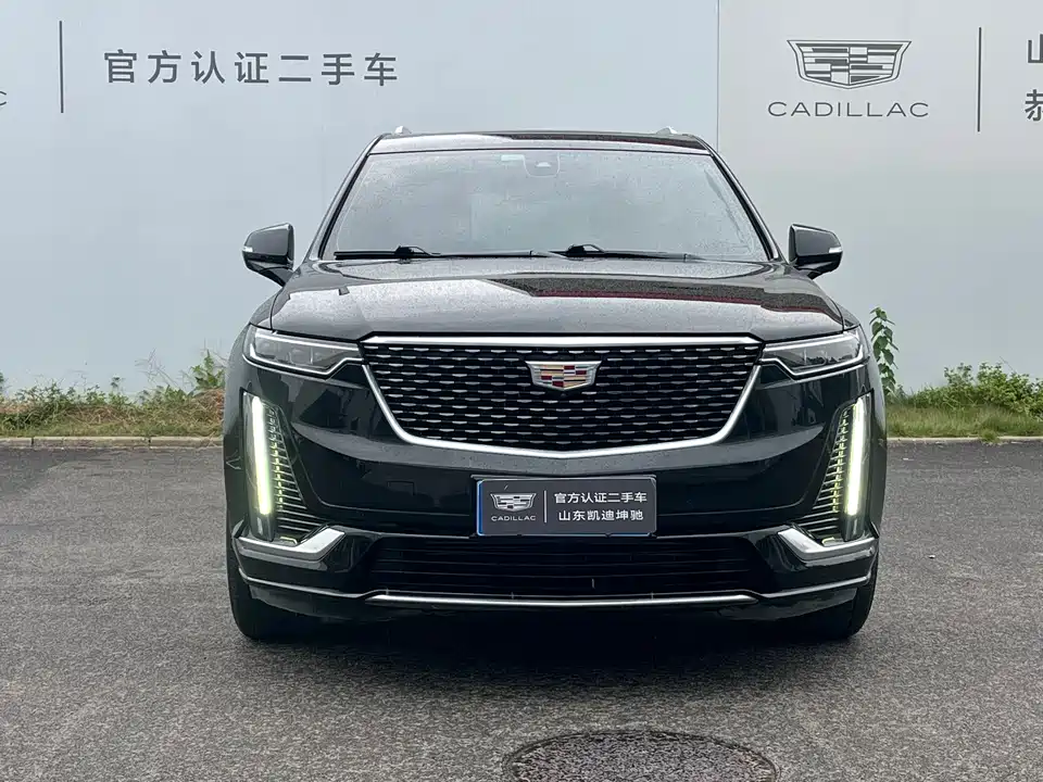 Cadillac XT6
