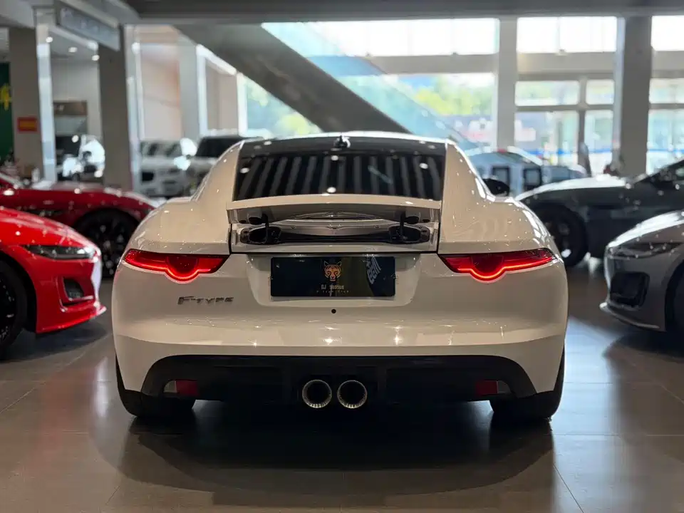 Jaguar F-TYPE