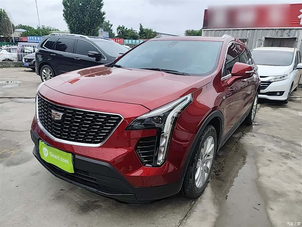 Cadillac XT4, 2023 2