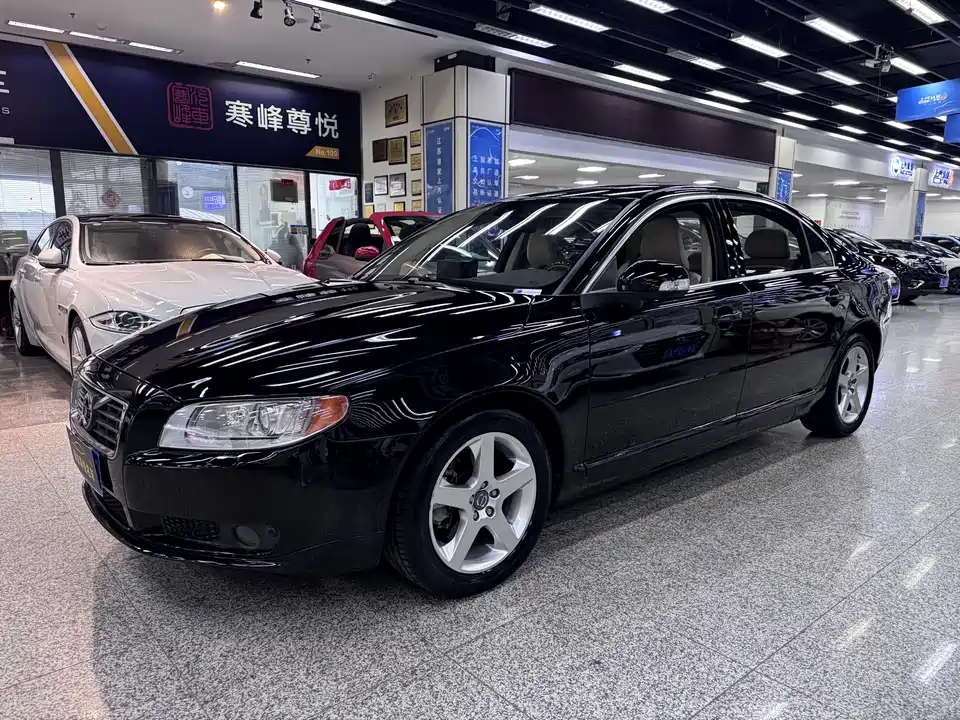 Volvo S80L