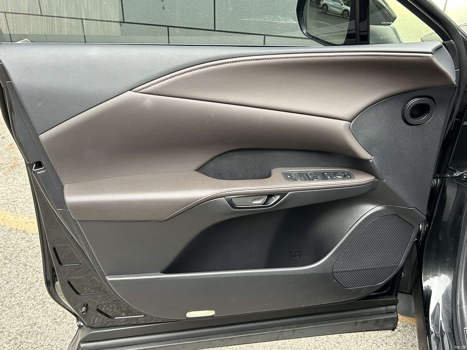 Lexus RX, 2023 9