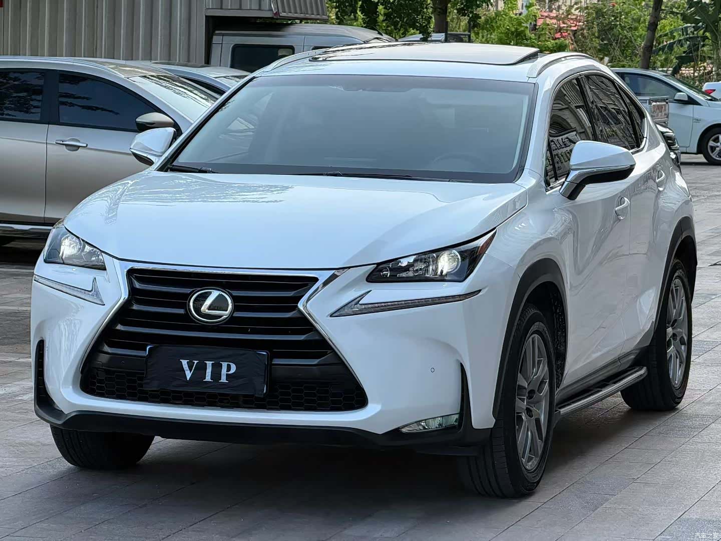 Lexus NX, 2017 2