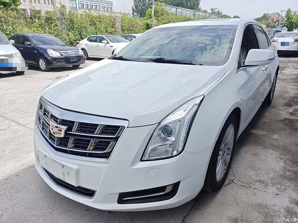 Cadillac XTS, 2017 2