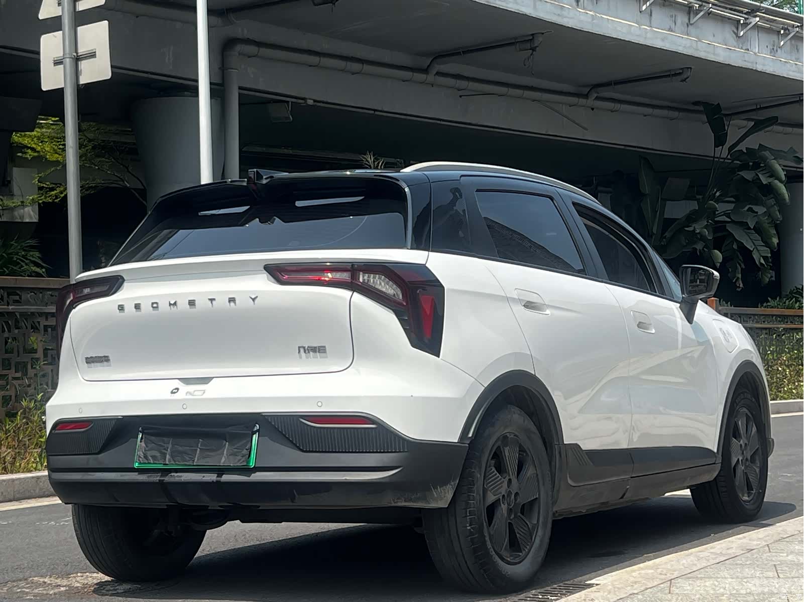 Geely E, 2022 21