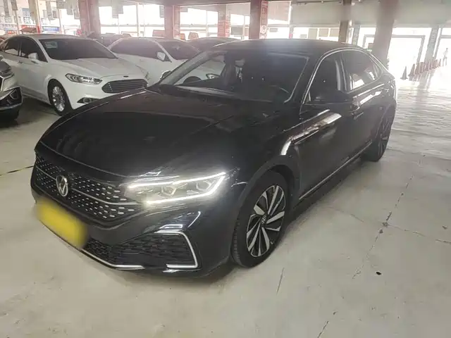 Volkswagen Passat 2021 — купить из Китая под заказ