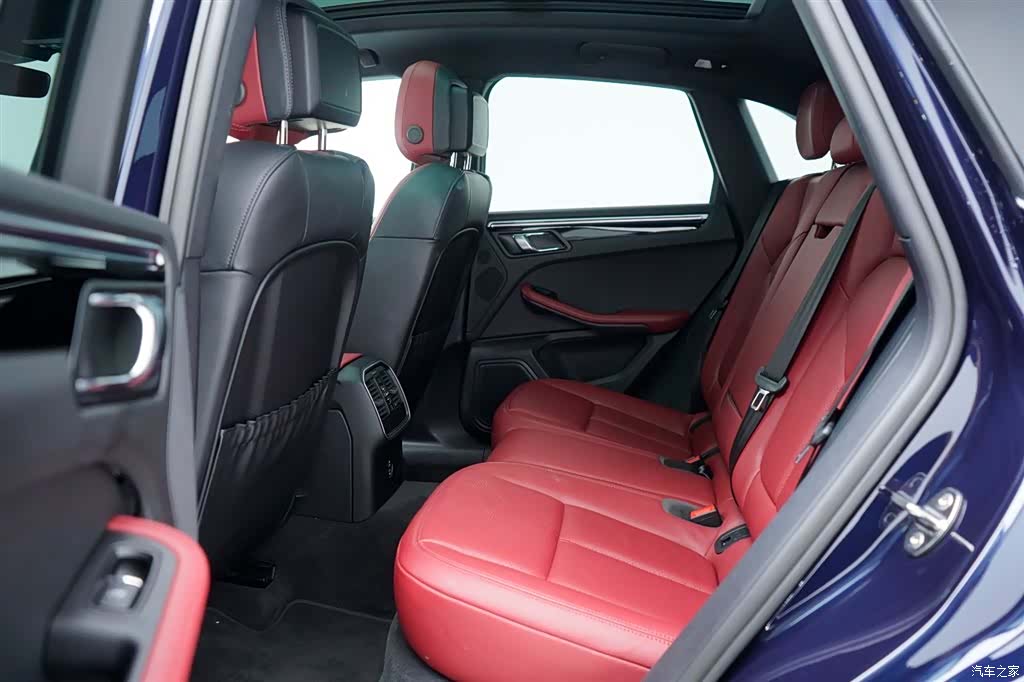 Porsche Macan, 2023 8