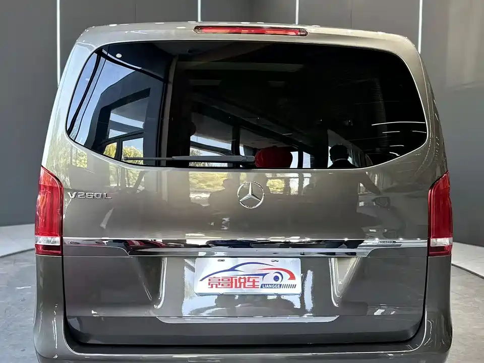 Mercedes-Benz V-class Mercedes-Benz V-class