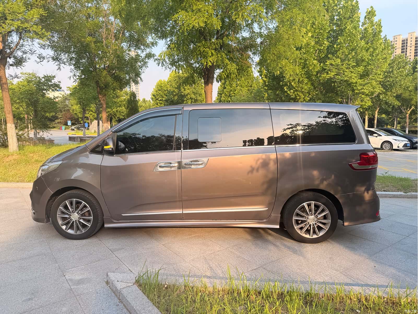Maxus G10, 2017 3