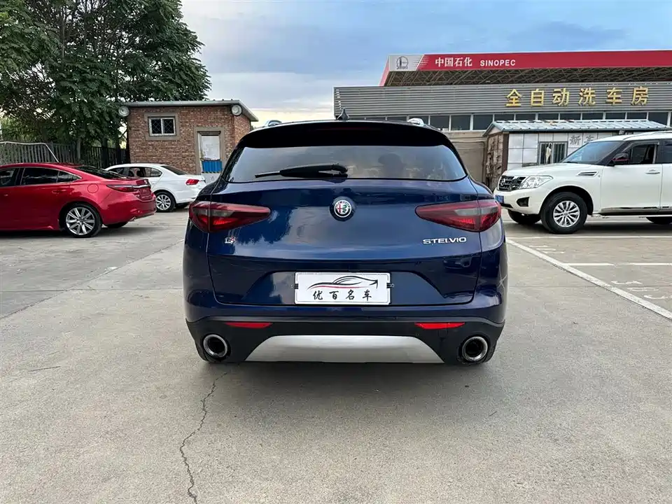 Alfa Romeo Stelvio