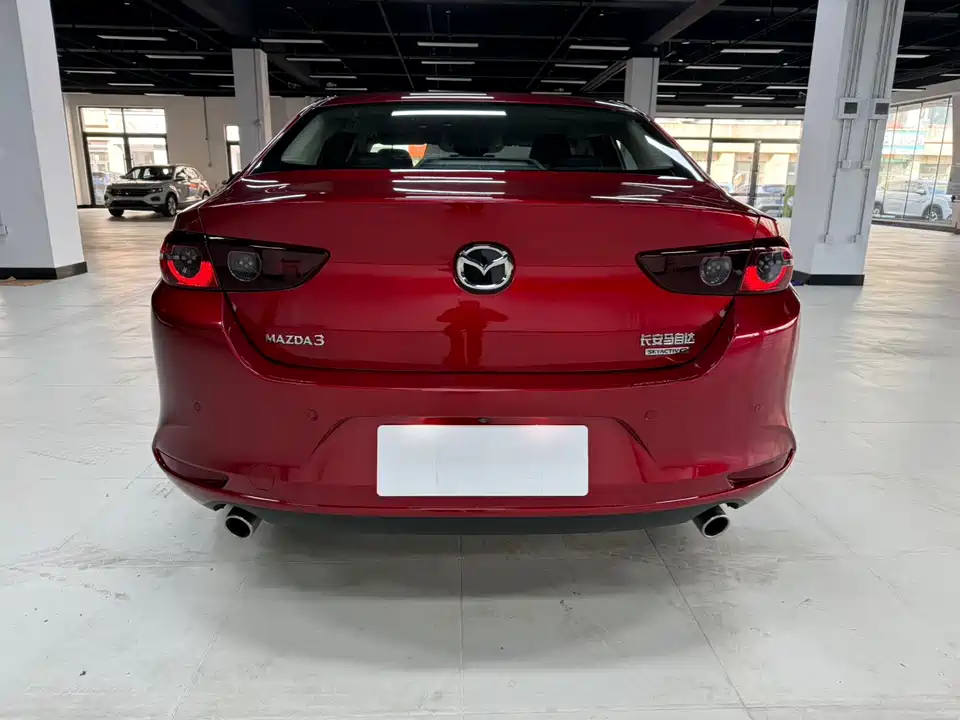 Mazda 3 Angkesaila