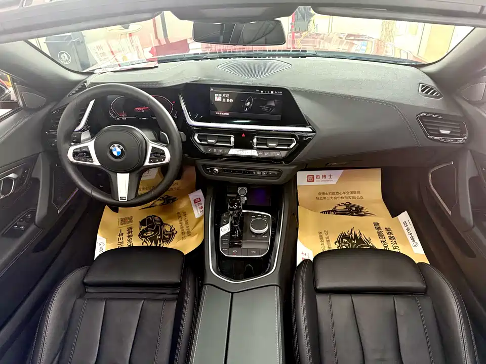BMW Z4 BMW Z4