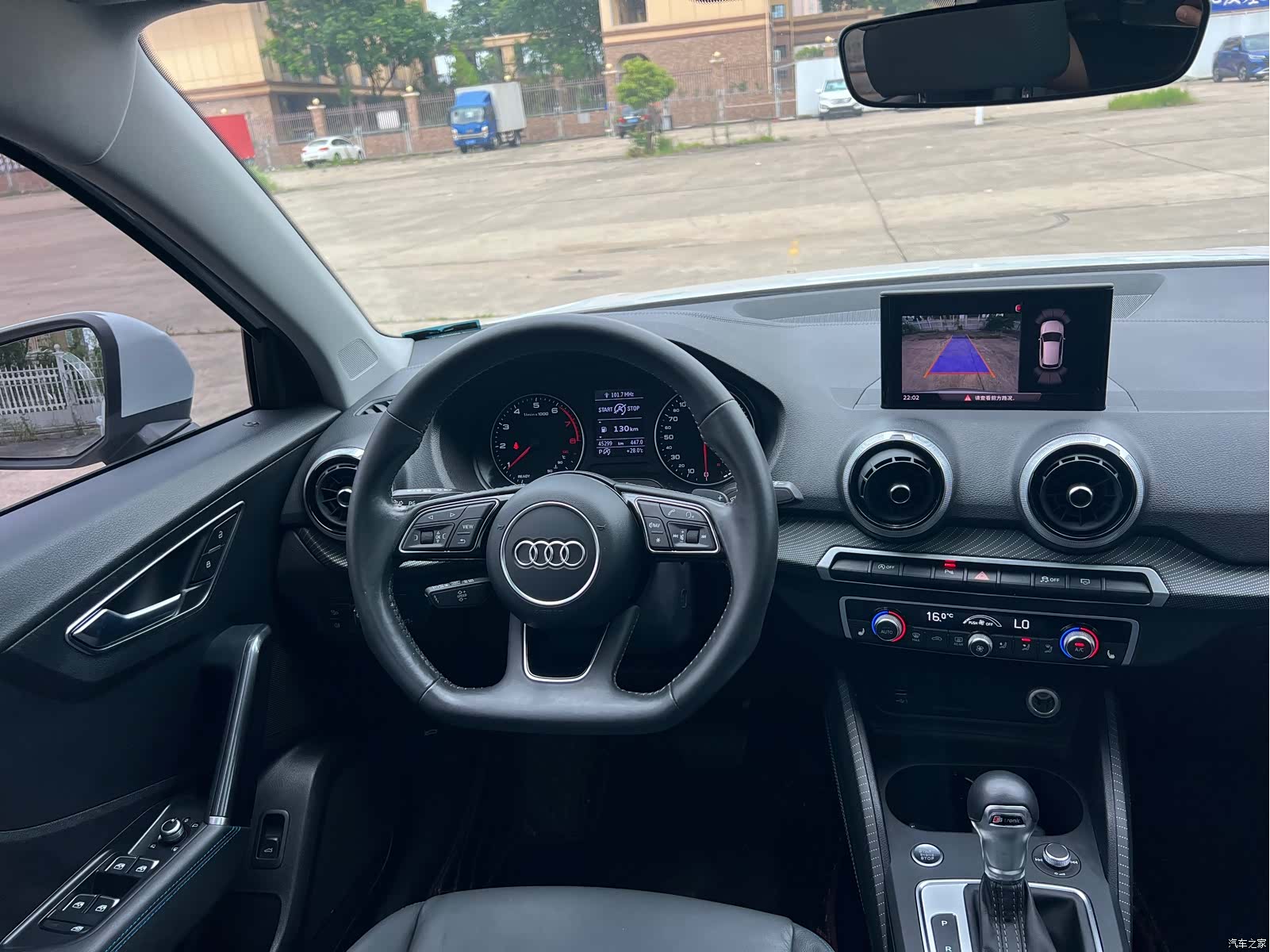 Audi Q2L, 2022 6
