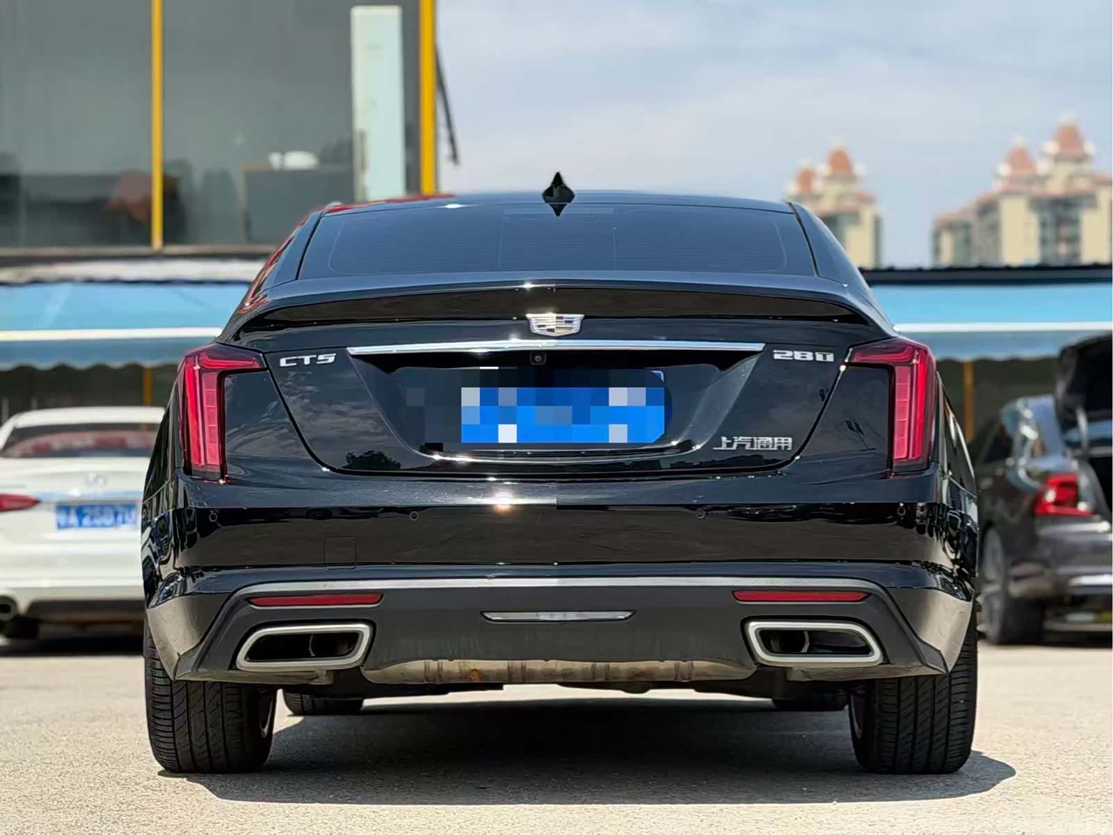 Cadillac CT5, 2023 все фото