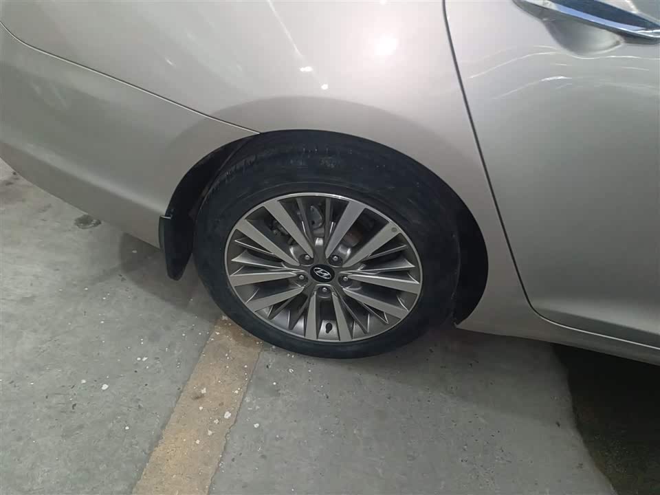 Hyundai Name picture