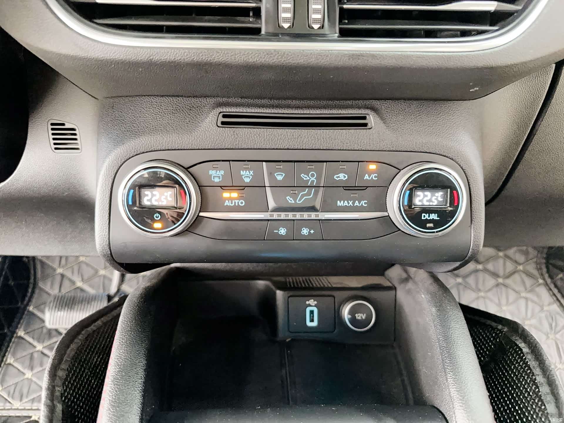 Ford Focus, 2019 21