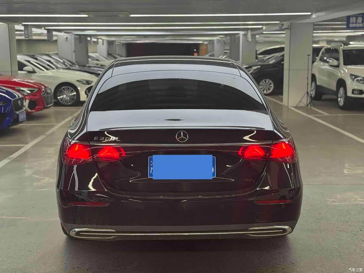 Mercedes-Benz E-Class, 2024 10