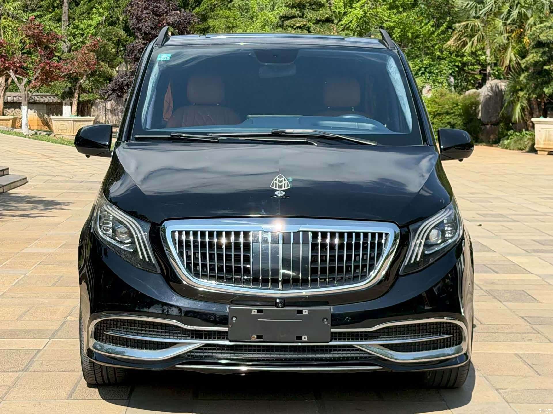 Mercedes-Benz 9, 2019 2