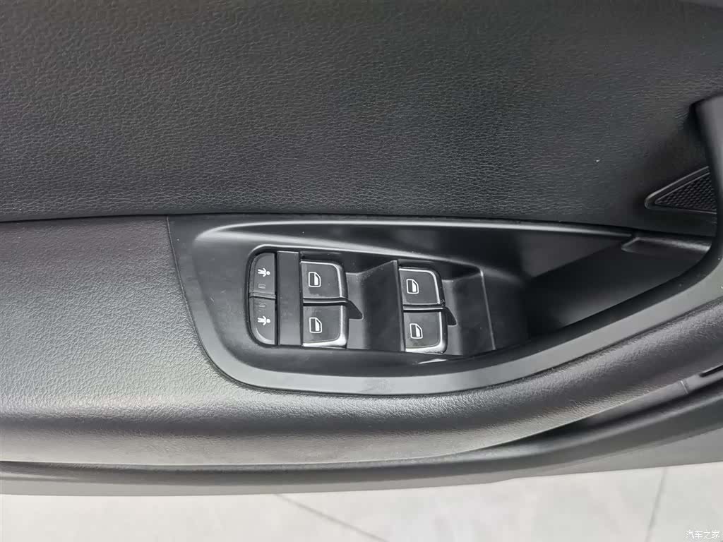 Audi A6L, 2017 9