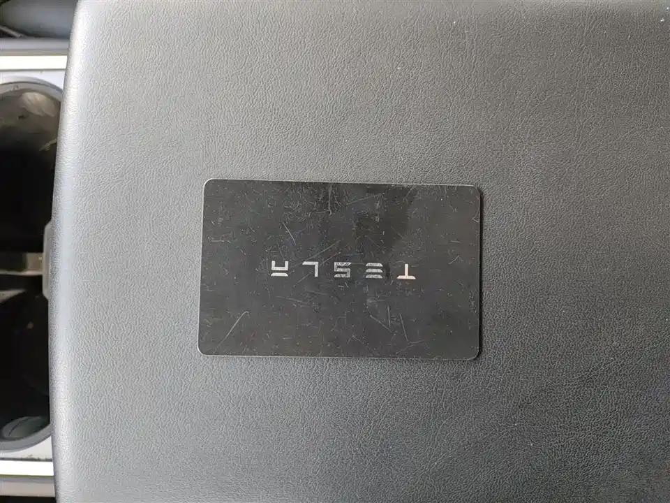 Tesla Model Y Tesla Model Y