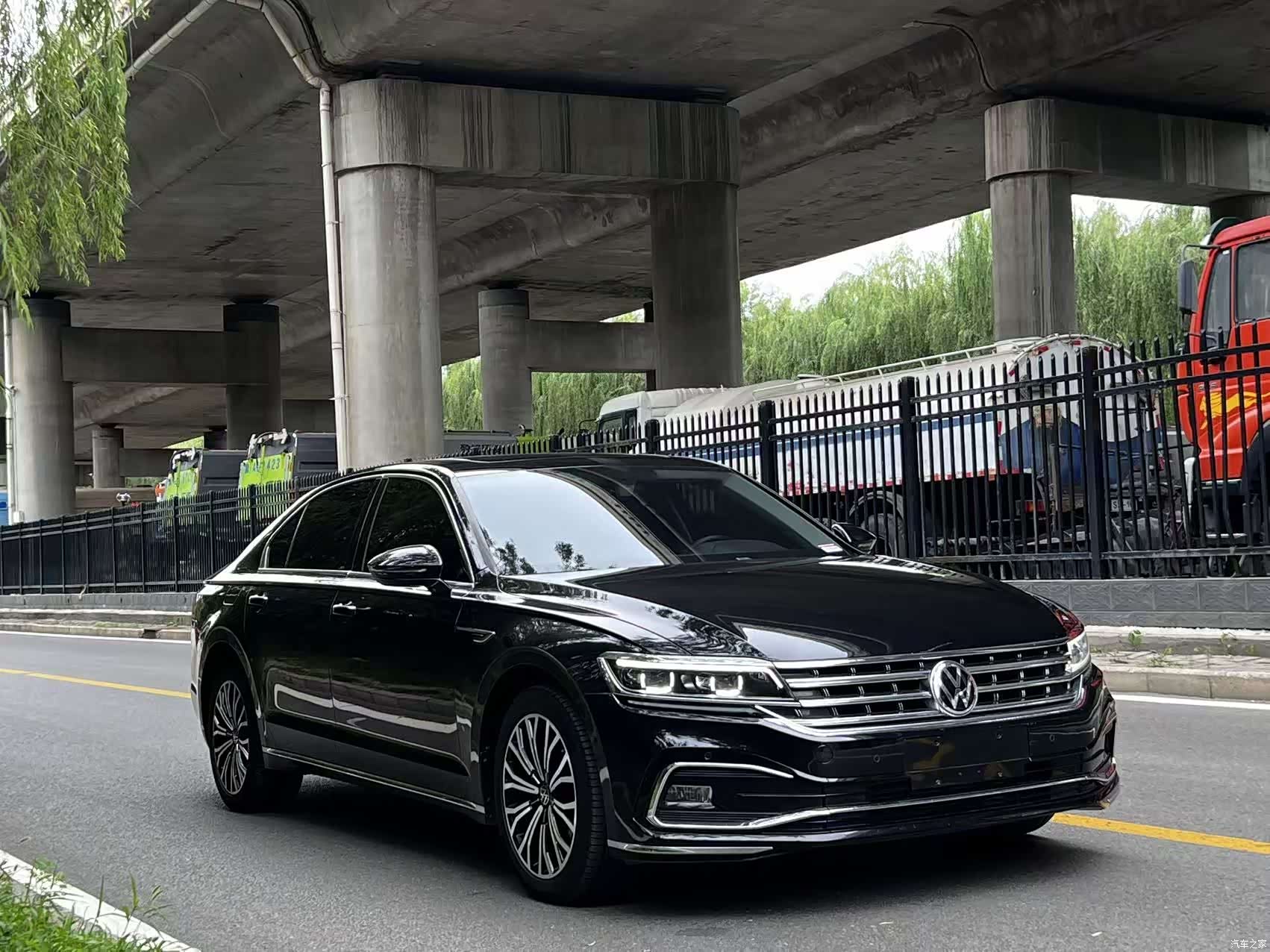 Volkswagen Phideon, 2022 3