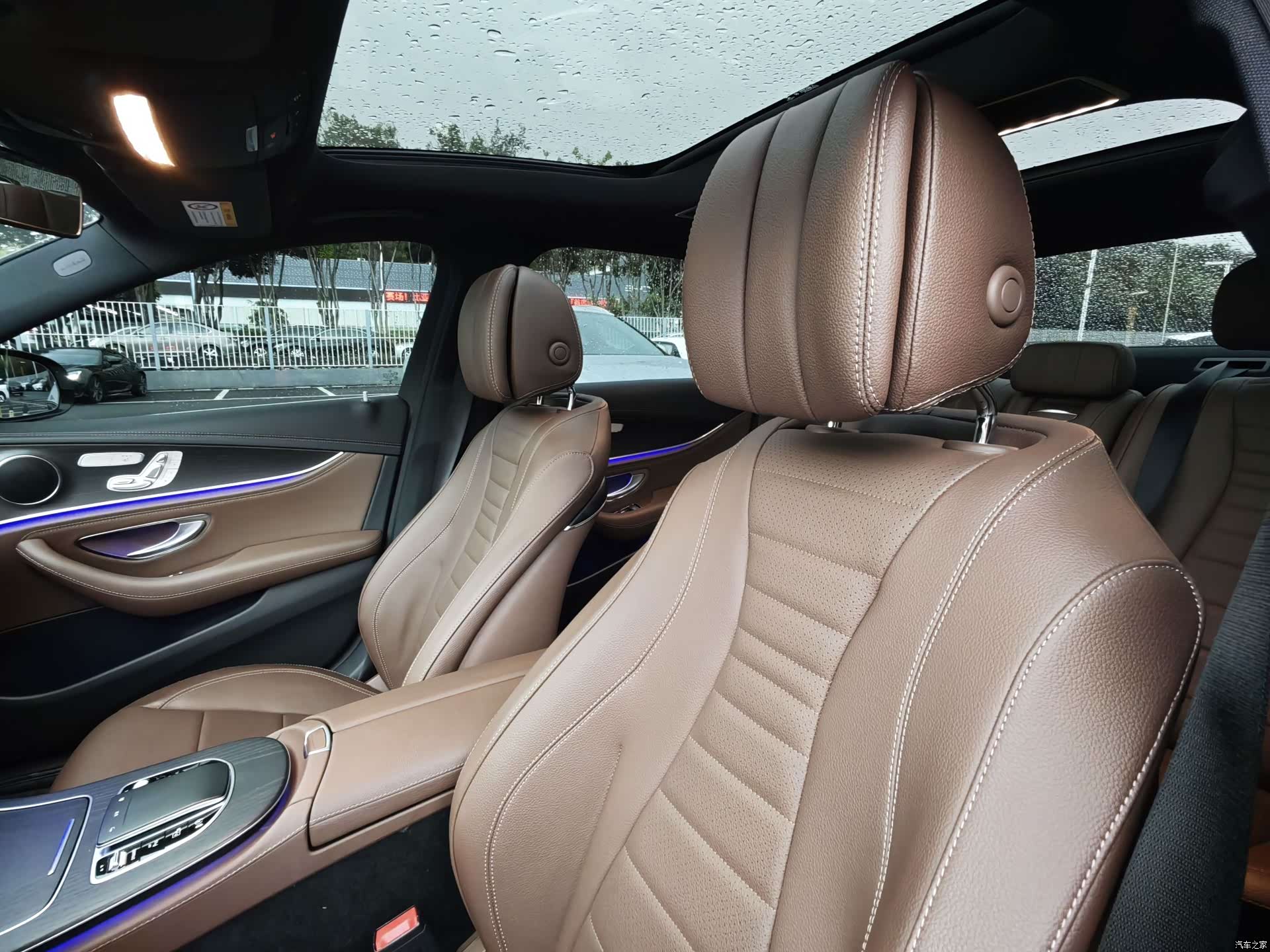 Mercedes-Benz E-Class, 2021 18