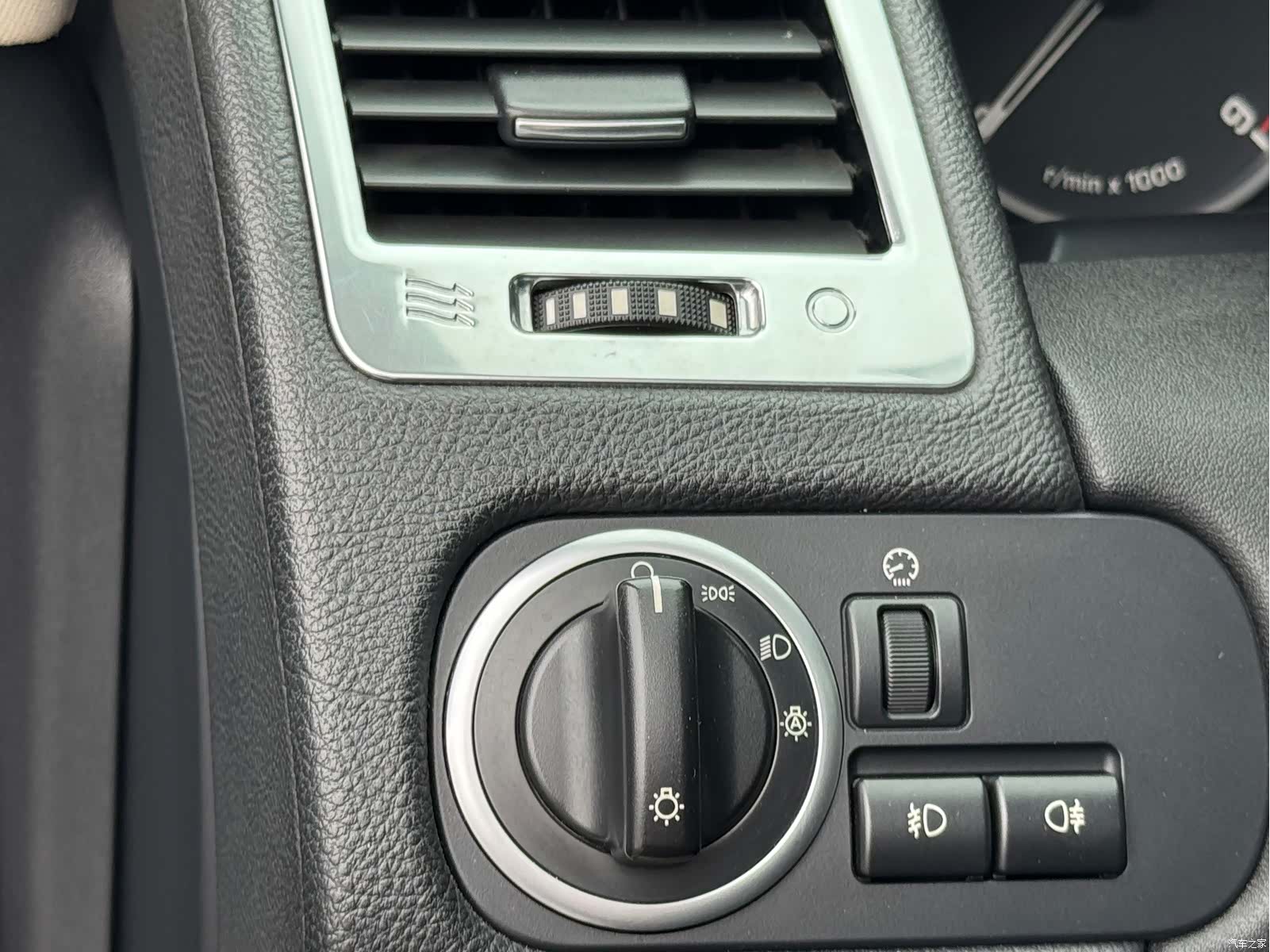 Land Rover Range Rover, 2012 10