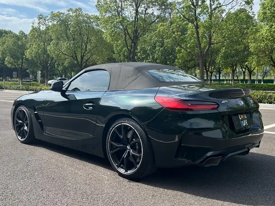 BMW Z4 BMW Z4