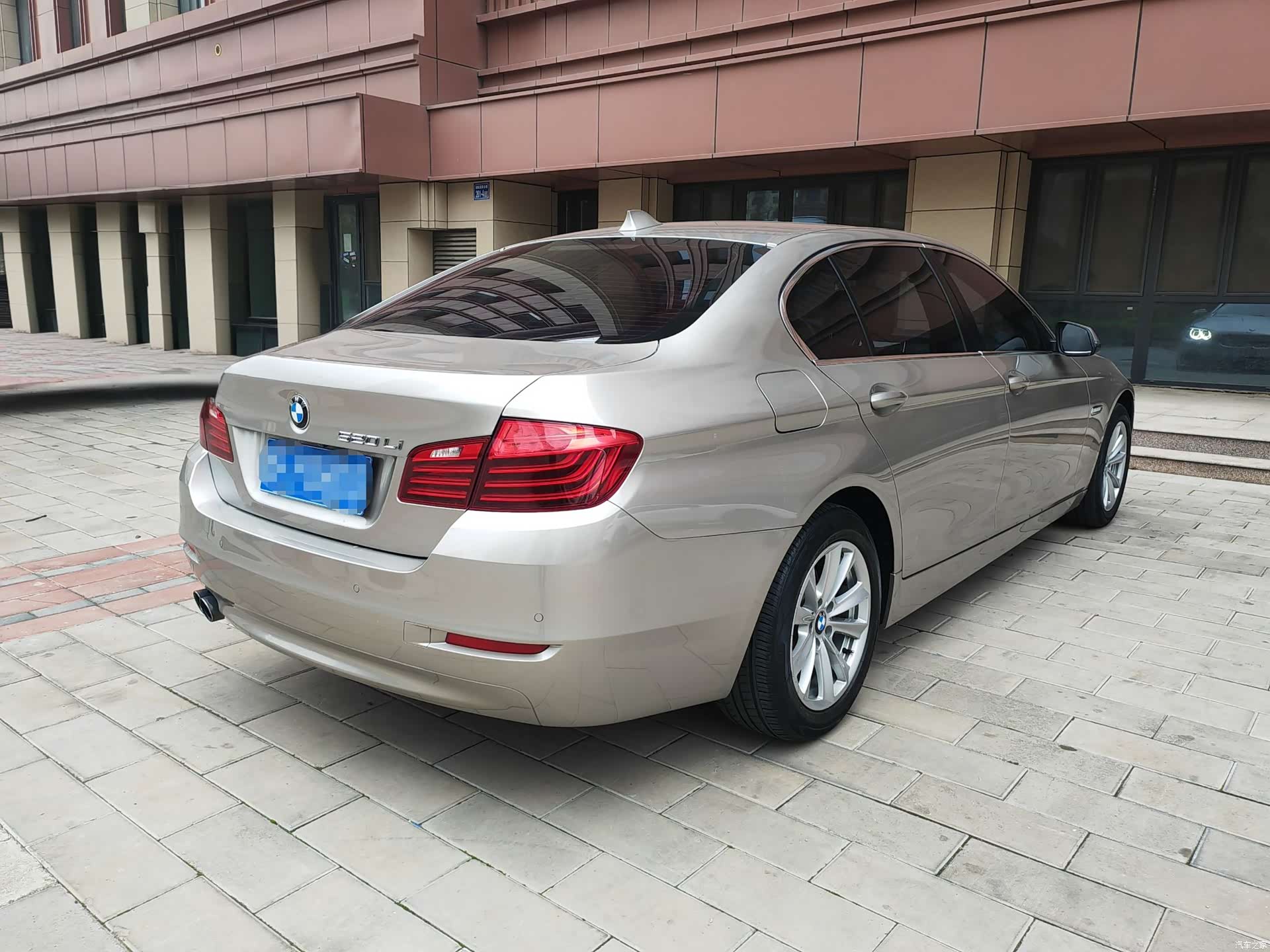 BMW 5 Series, 2017 4