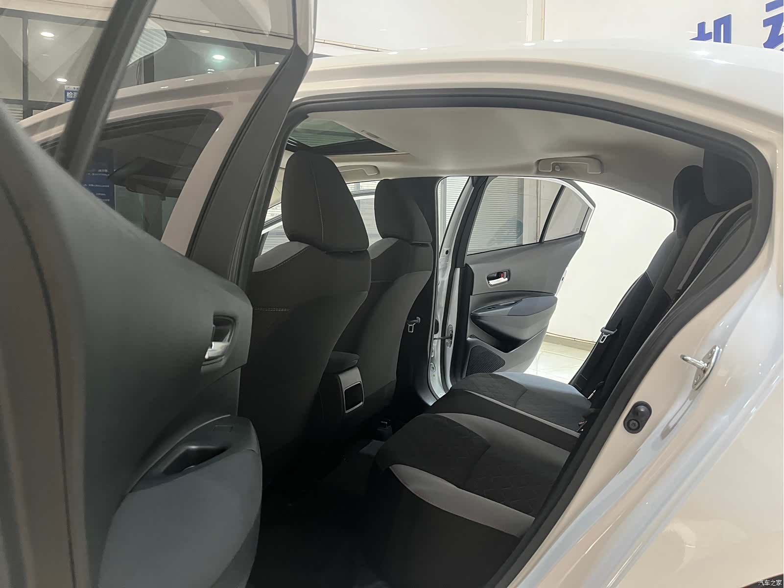 Toyota Corolla, 2022 9