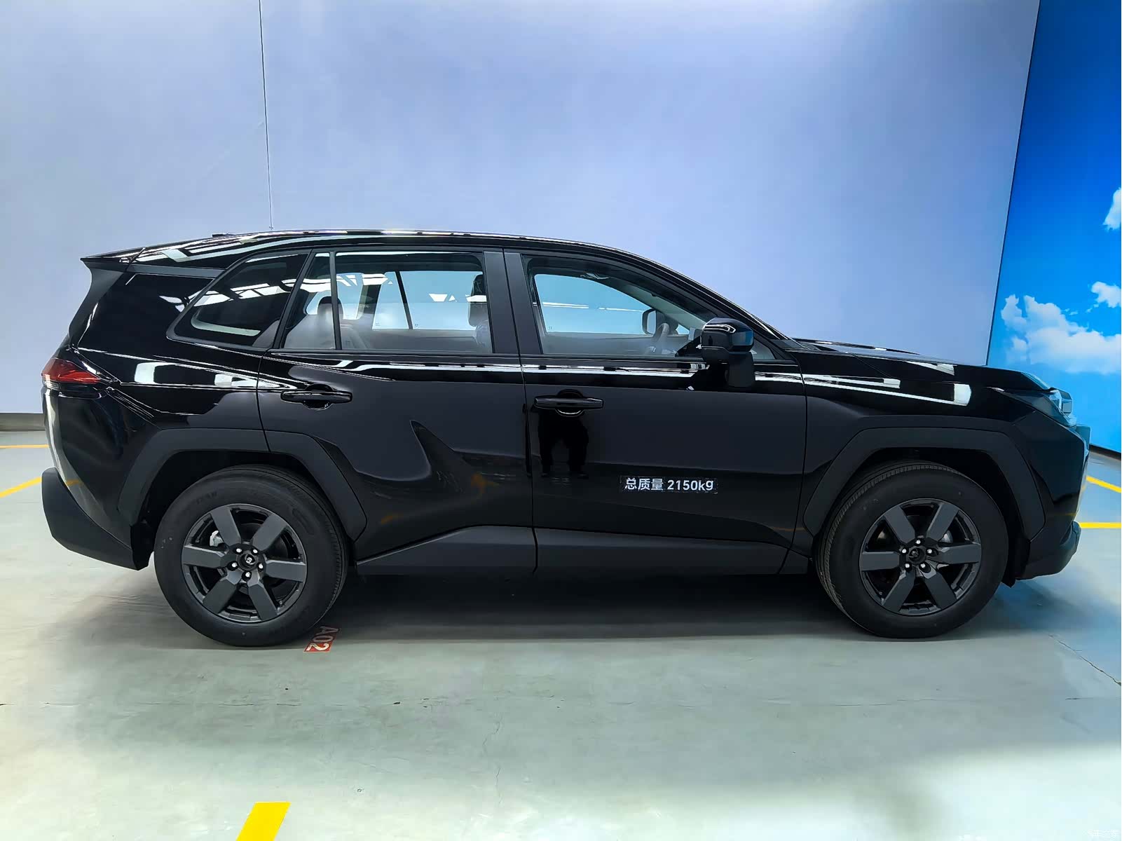 Toyota RAV4, 2026 7