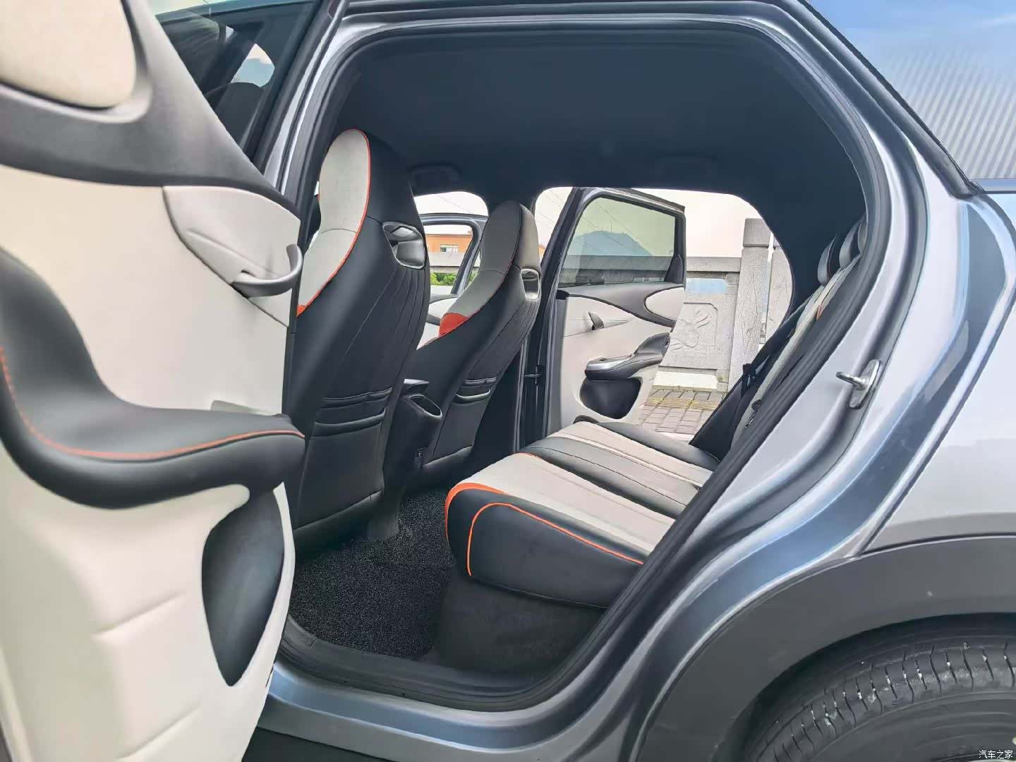 BYD Dolphin, 2022 6