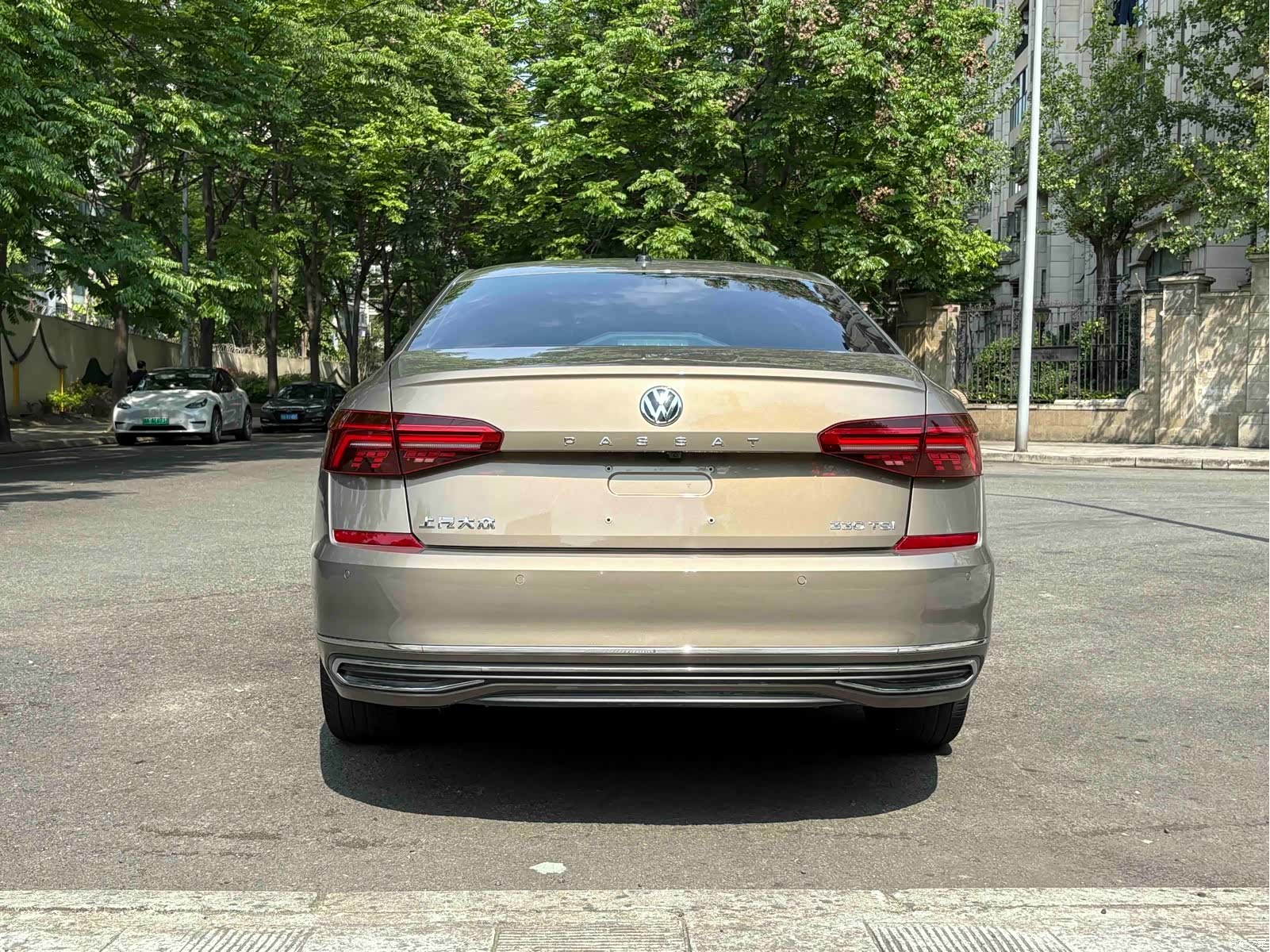 Volkswagen Passat, 2019 все фото