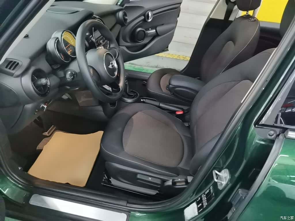 Mini ONE, 2016 15