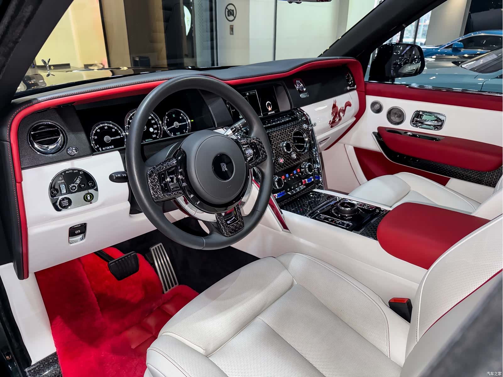 Rolls-Royce Cullinan, 2022 6