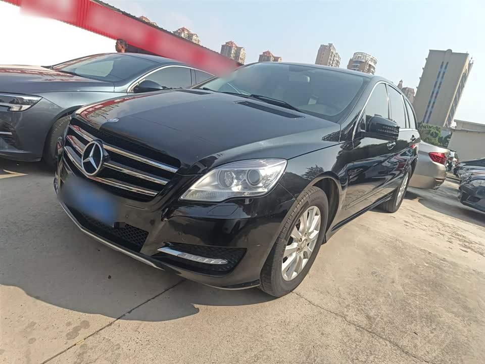 Mercedes-Benz R-class