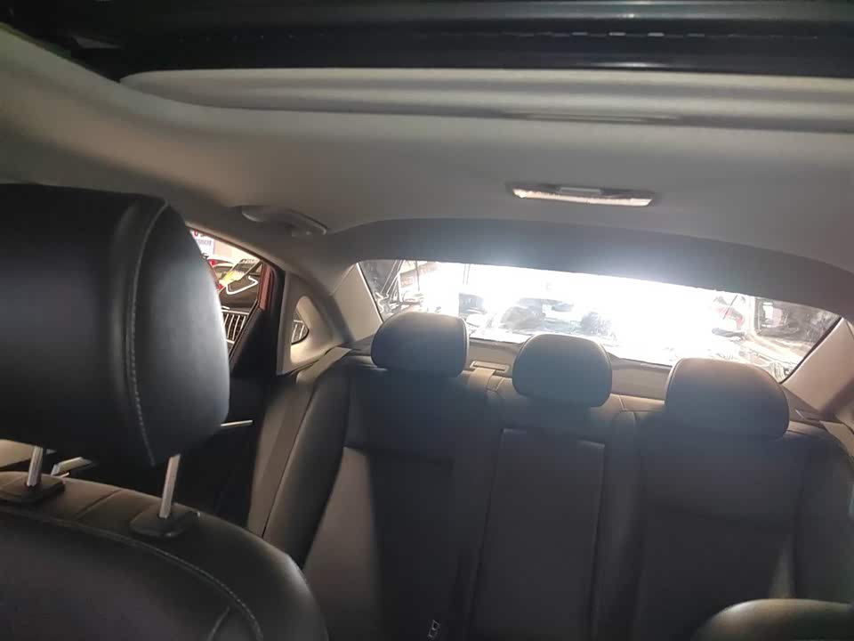 Hyundai Yuedong