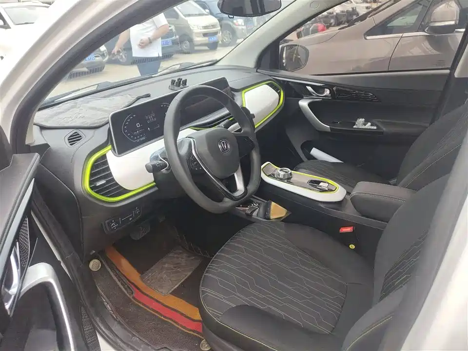 Changan Benben E-Star