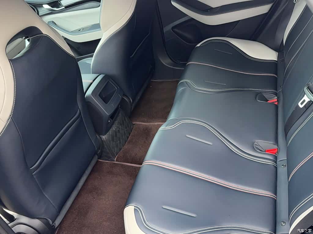 BYD Qin, 2023 15
