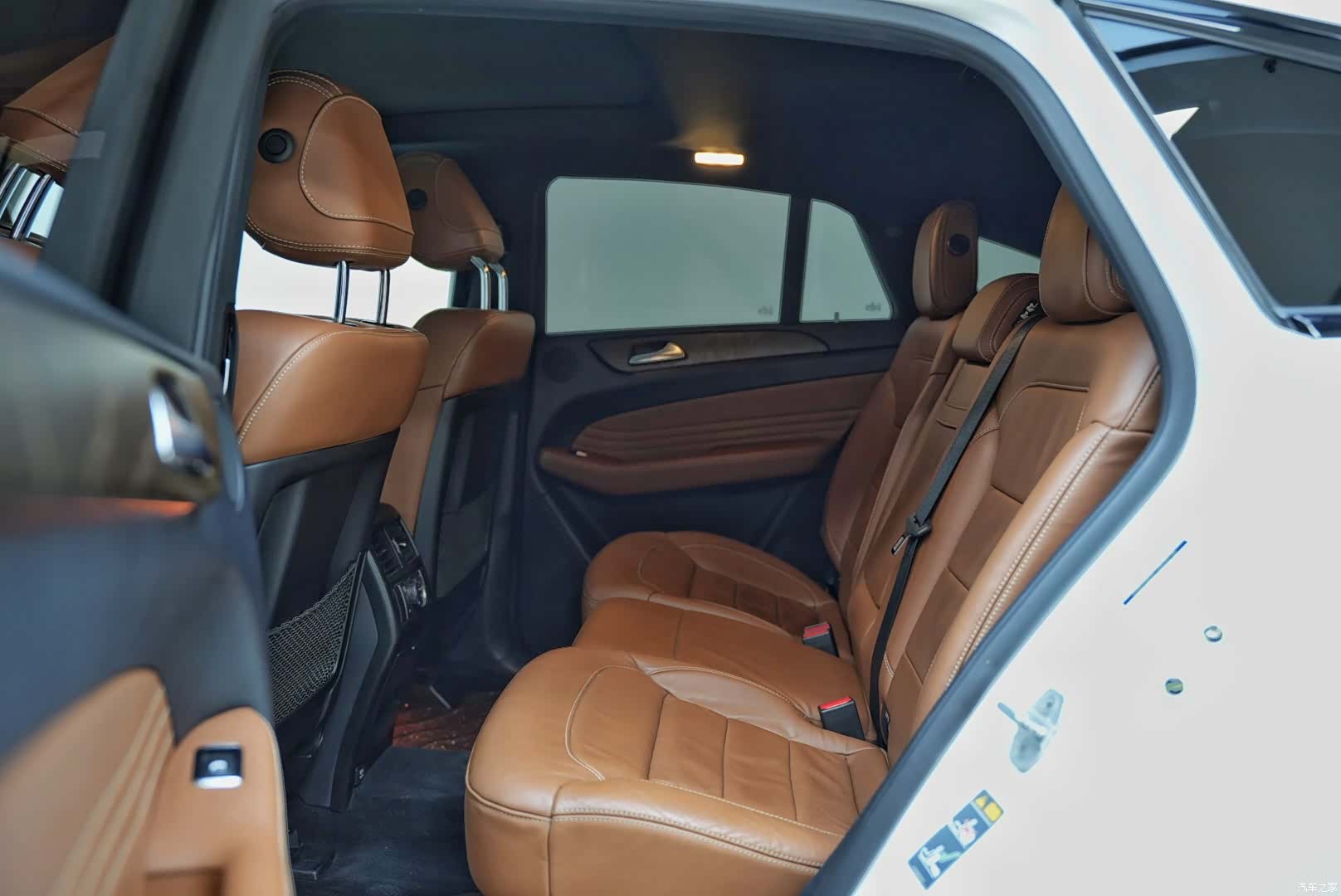 Mercedes-Benz GLE, 2017 9