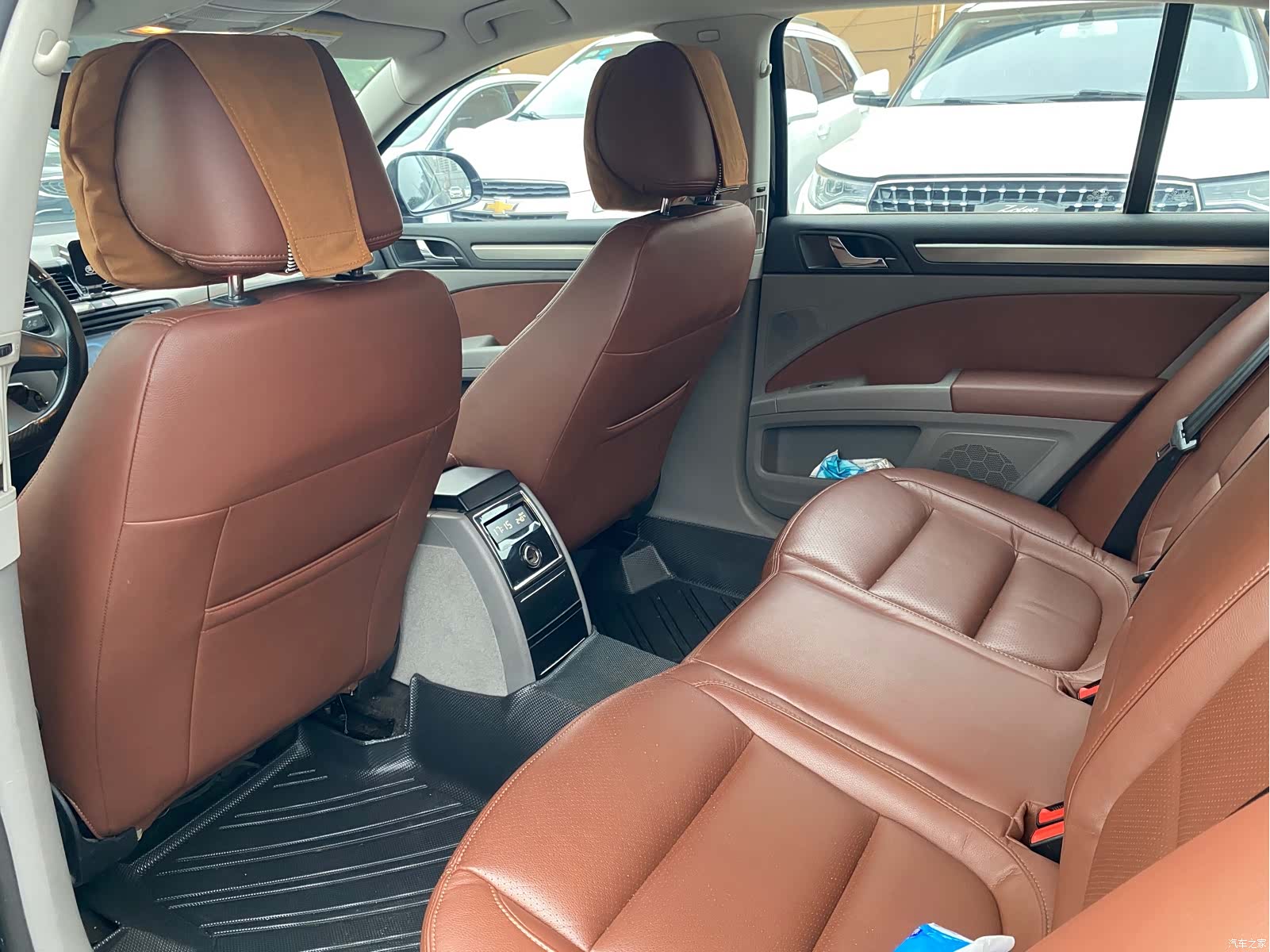 Skoda Superb, 2015 7