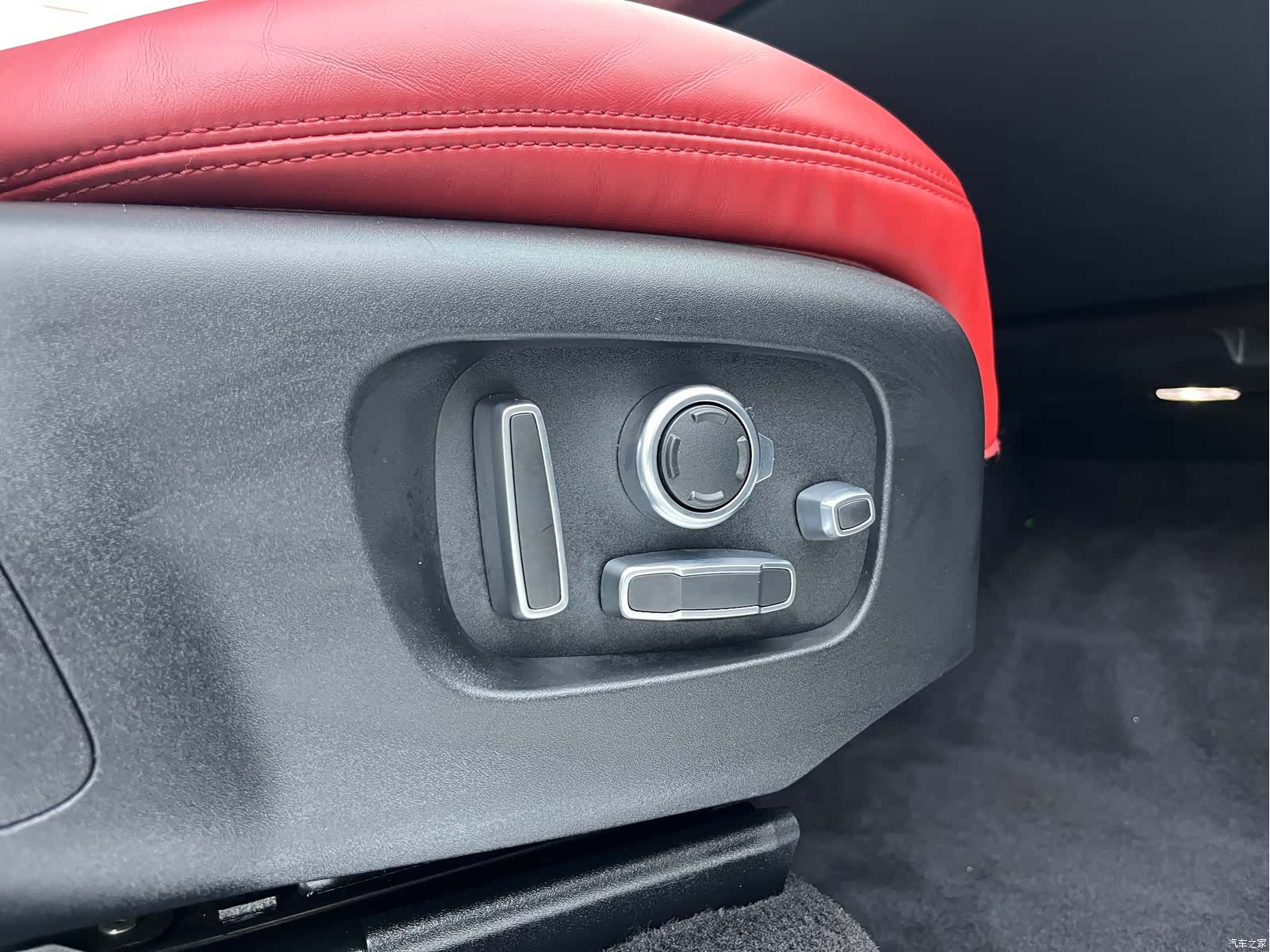Land Rover Range Rover, 2018 17
