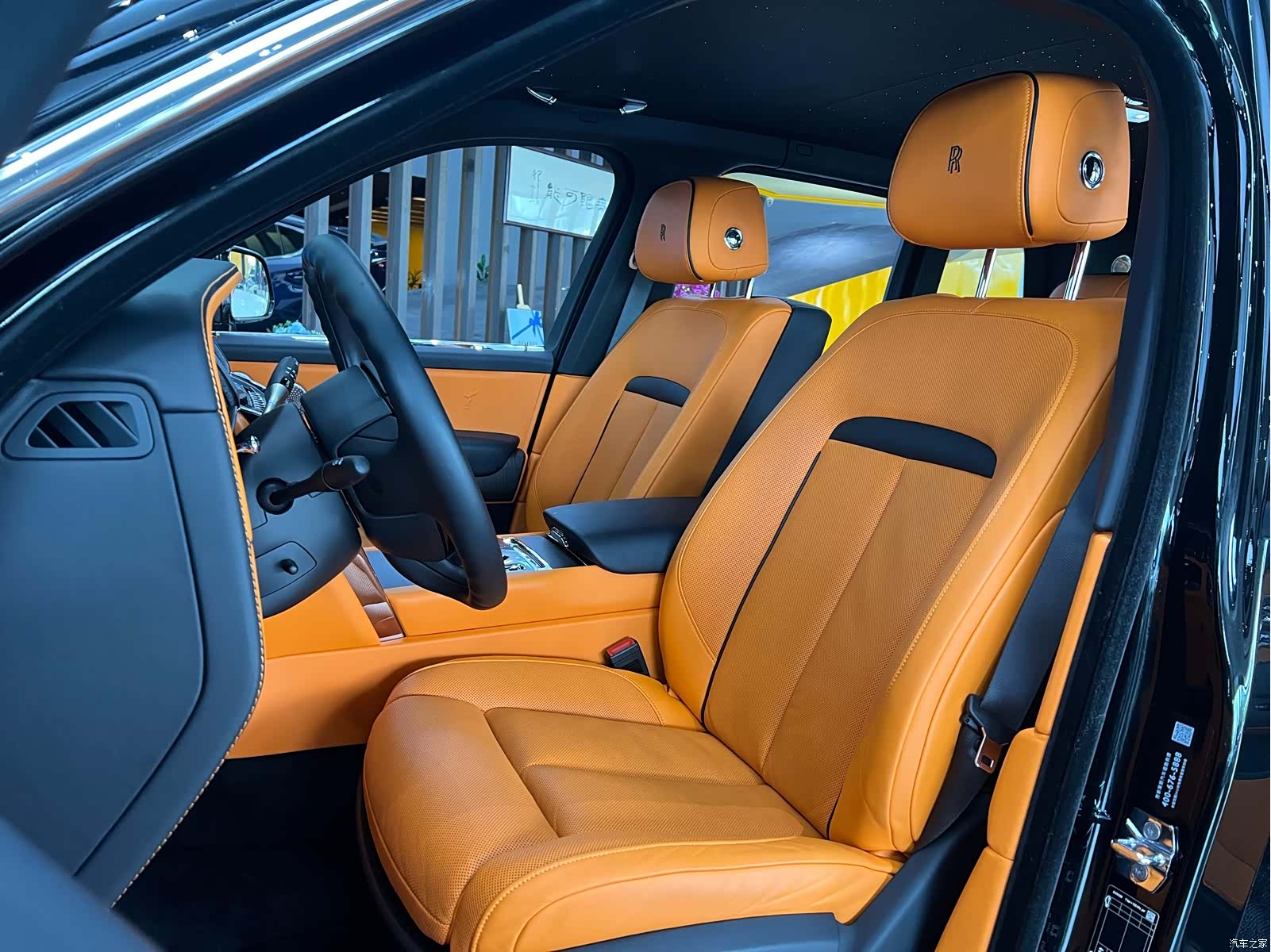 Rolls-Royce Cullinan, 2023 8